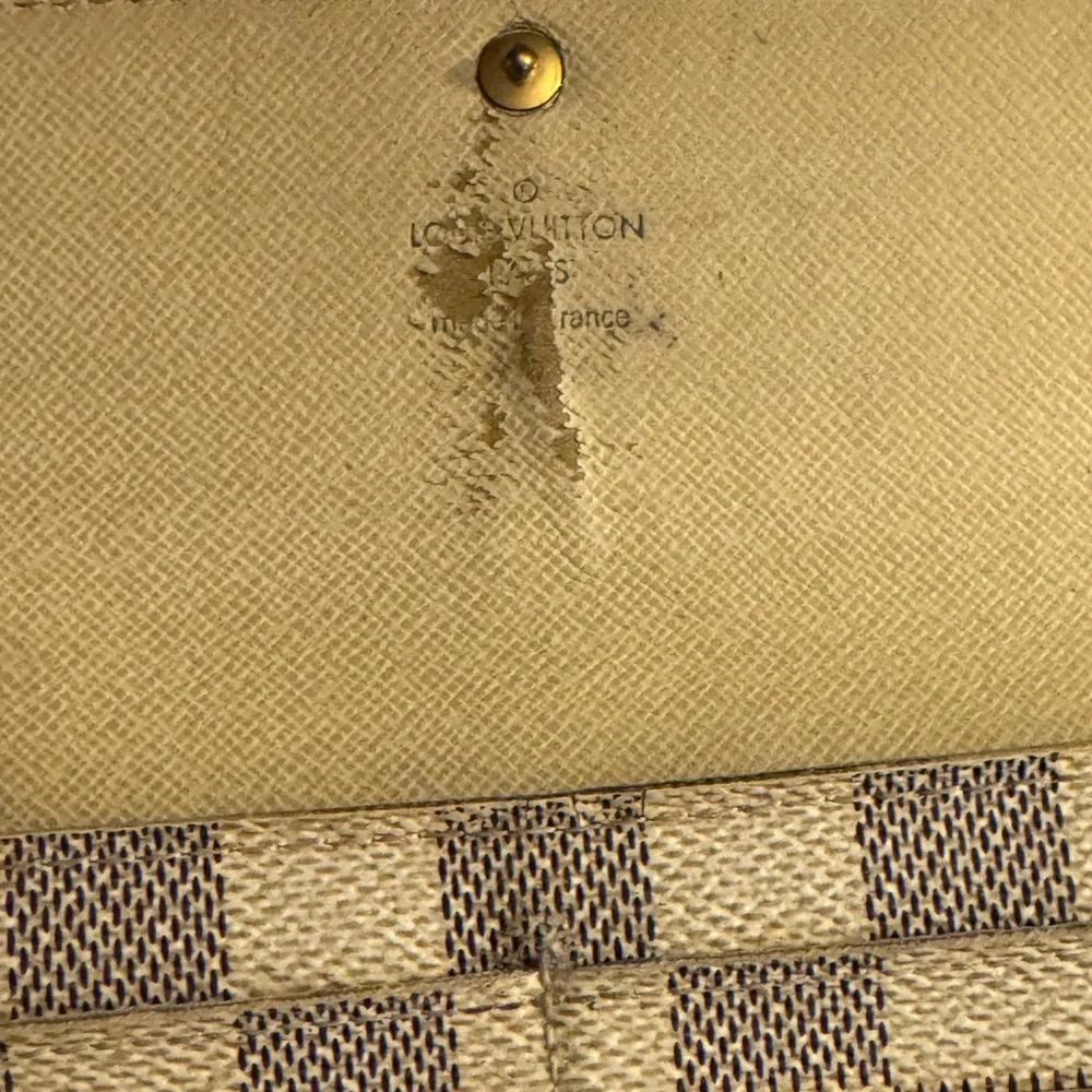 Louis Vuitton Damier azure wallet and dust bag has call outs